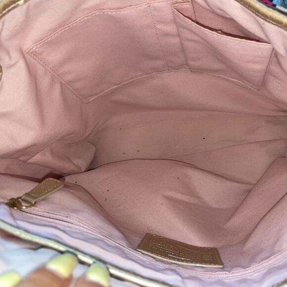 Coach Poppy Messenger Condition - Picture 5 of 8